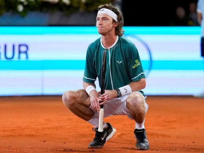 球队总经理 球队总经理